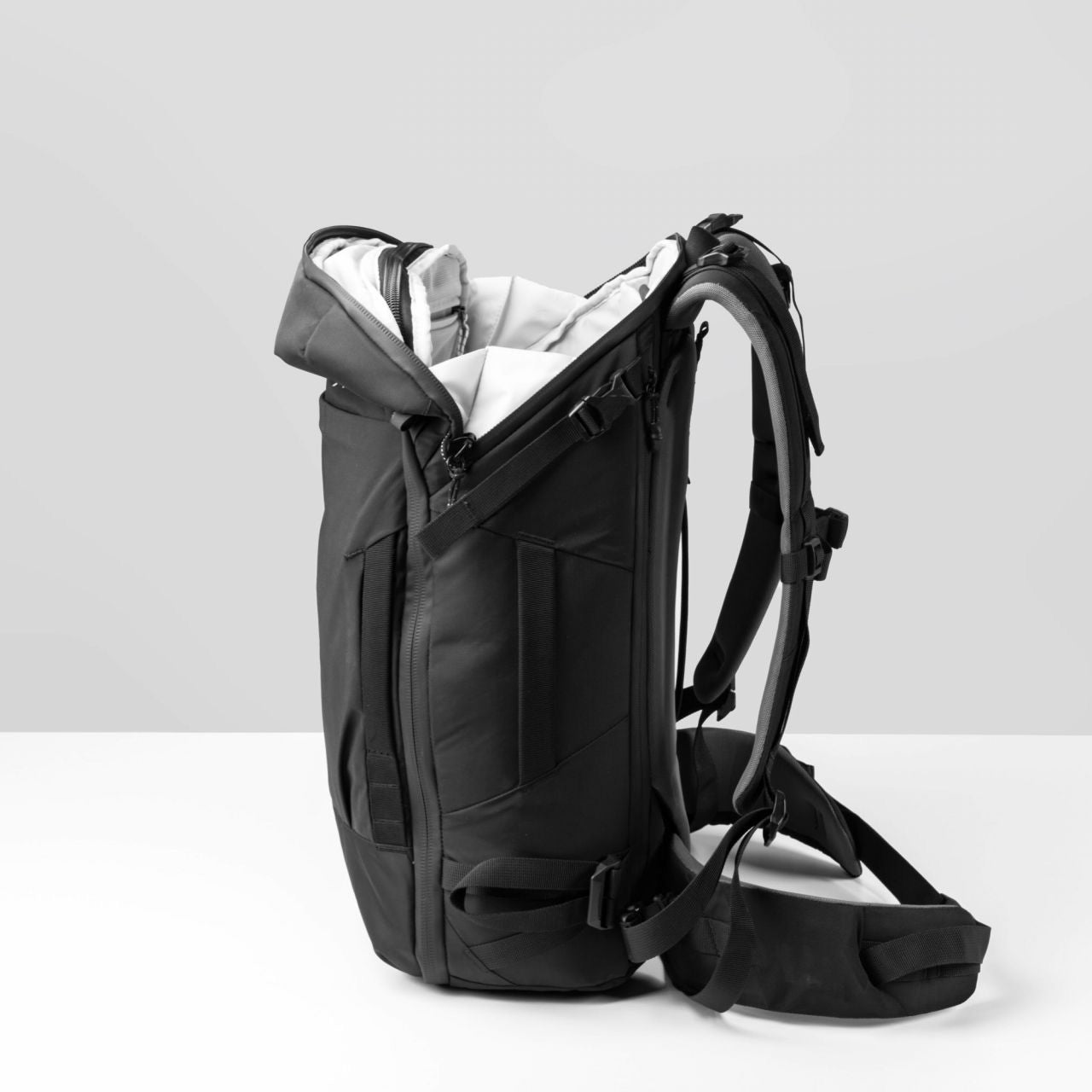 Matador GlobeRider35 Travel Backpack, Black