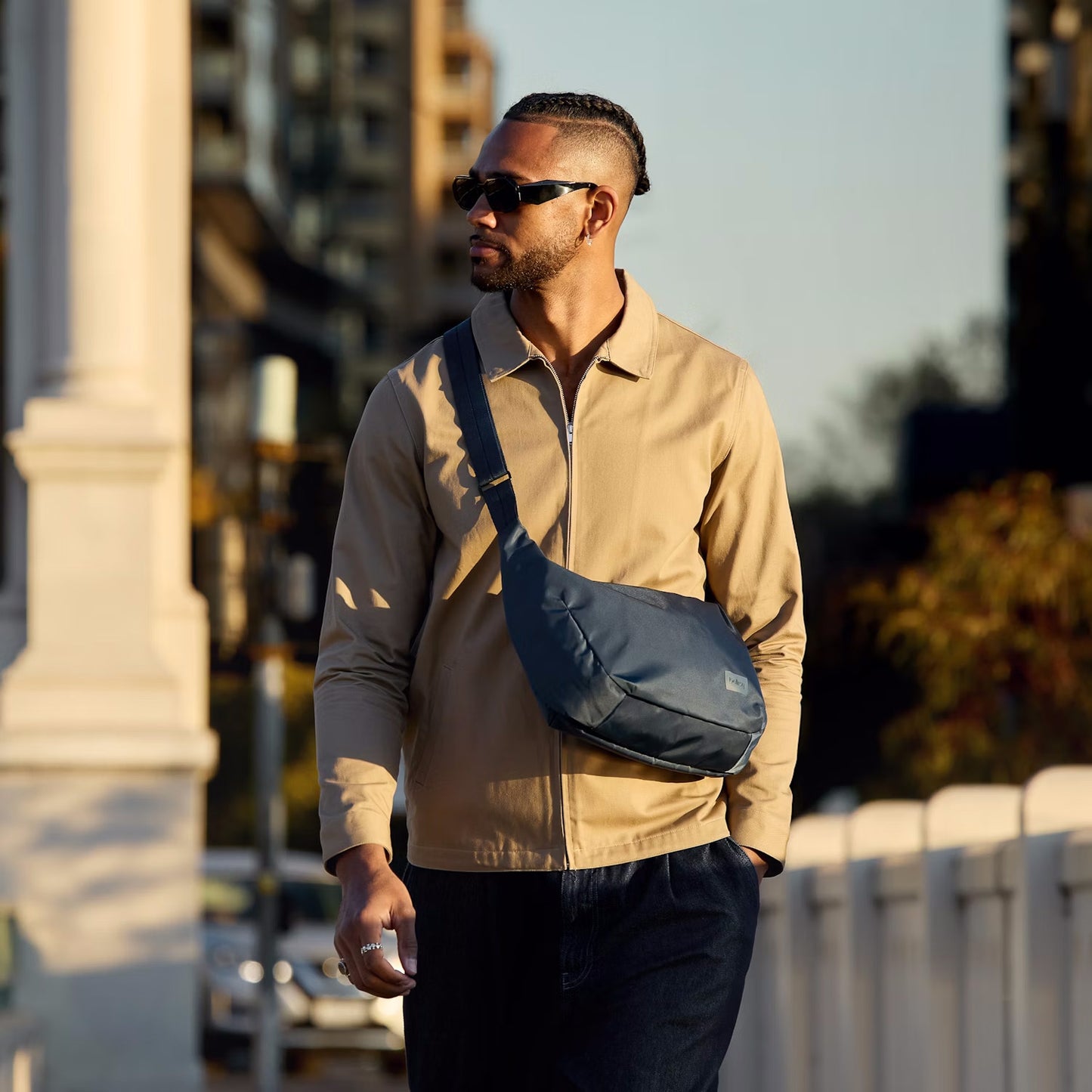 Bellroy Laneway Crescent Bag 7L, Ink