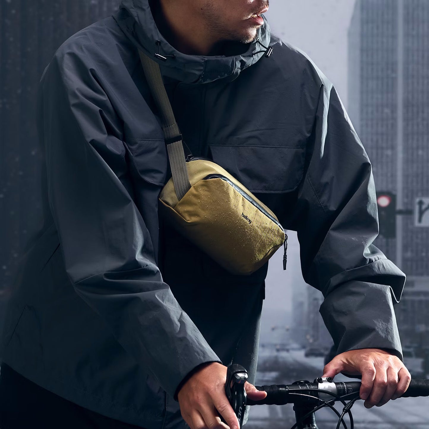 Bellroy Venture Ready Sling 2.5L, Fog
