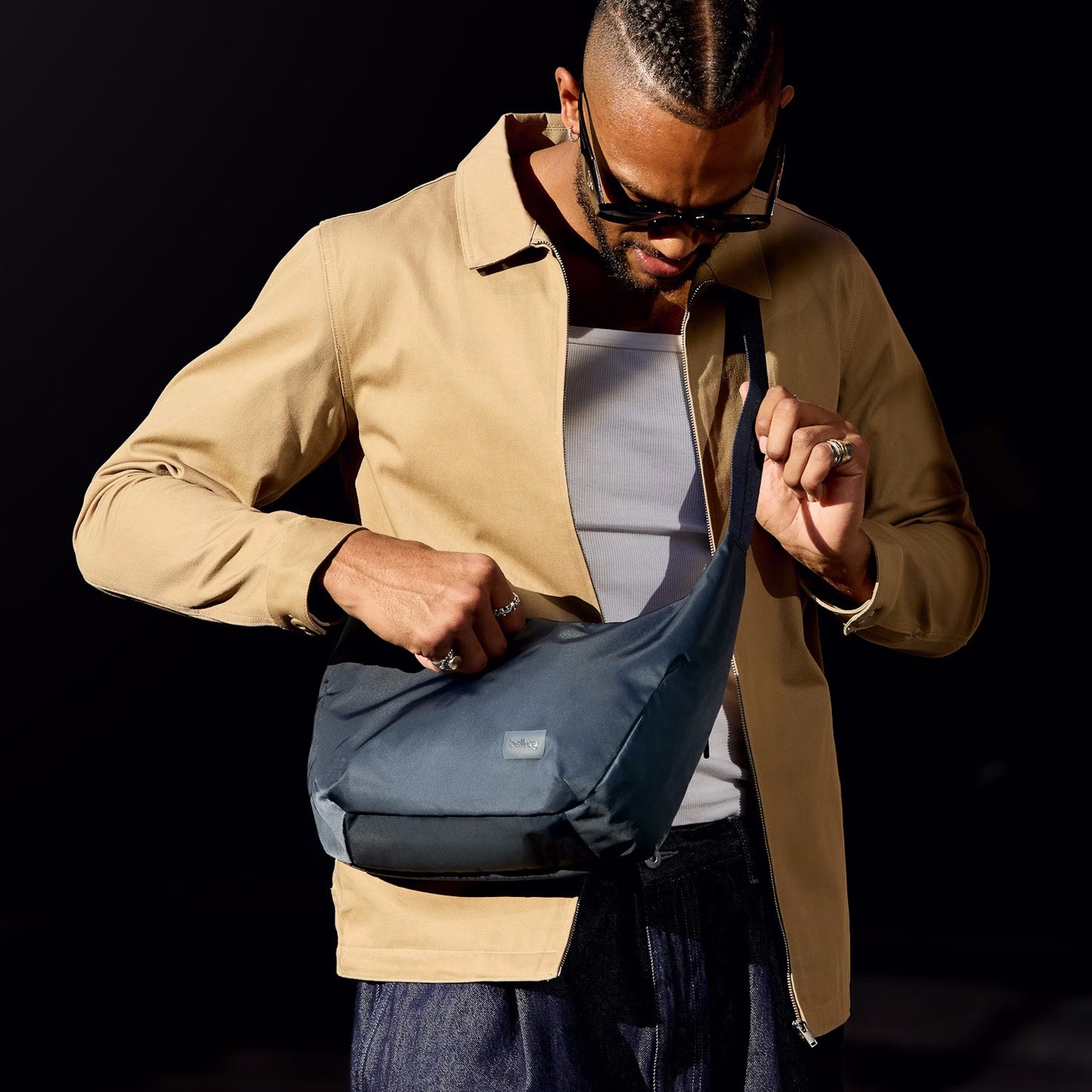 Bellroy Laneway Crescent Bag 7L, Ink