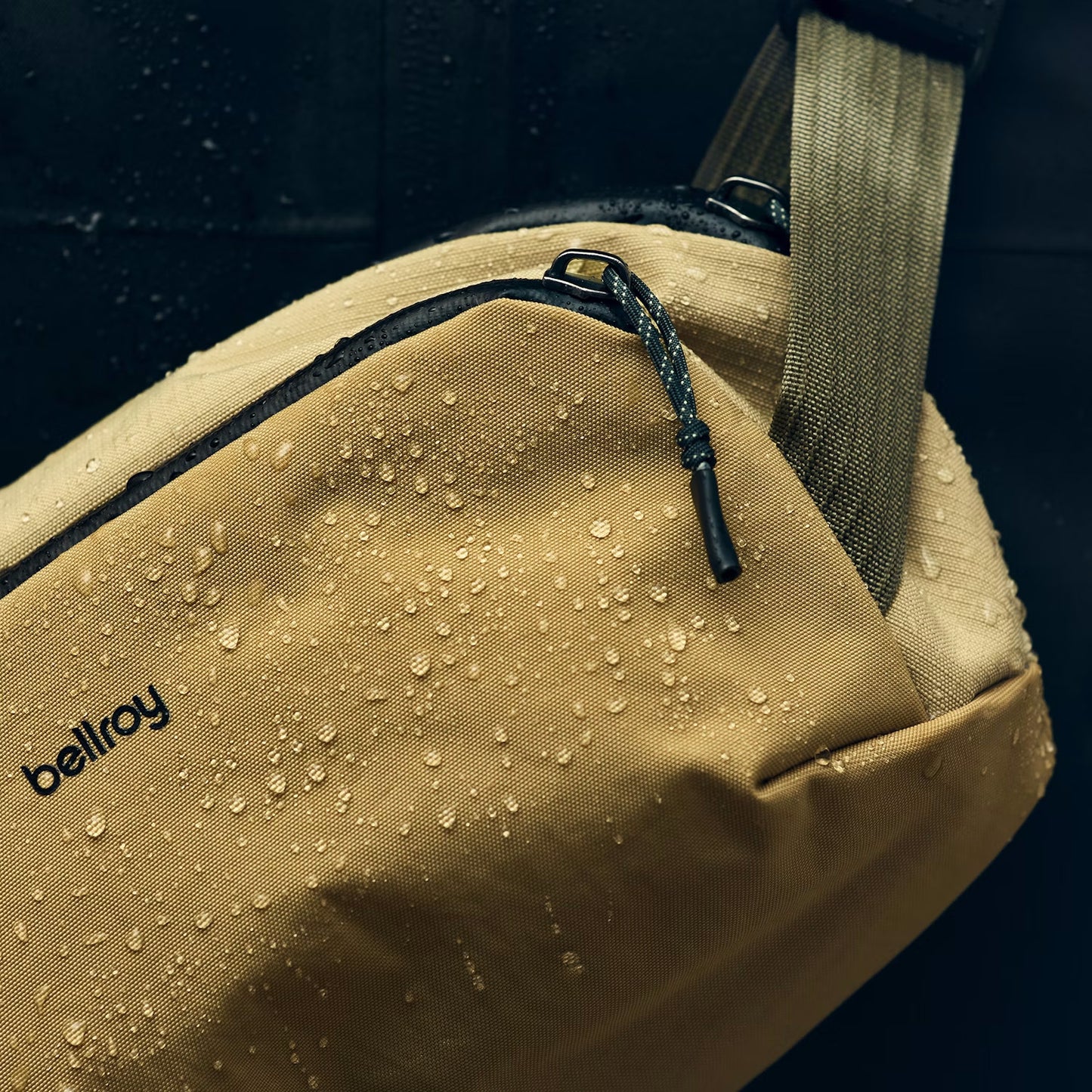 Bellroy Venture Ready Sling 2.5L, Safari