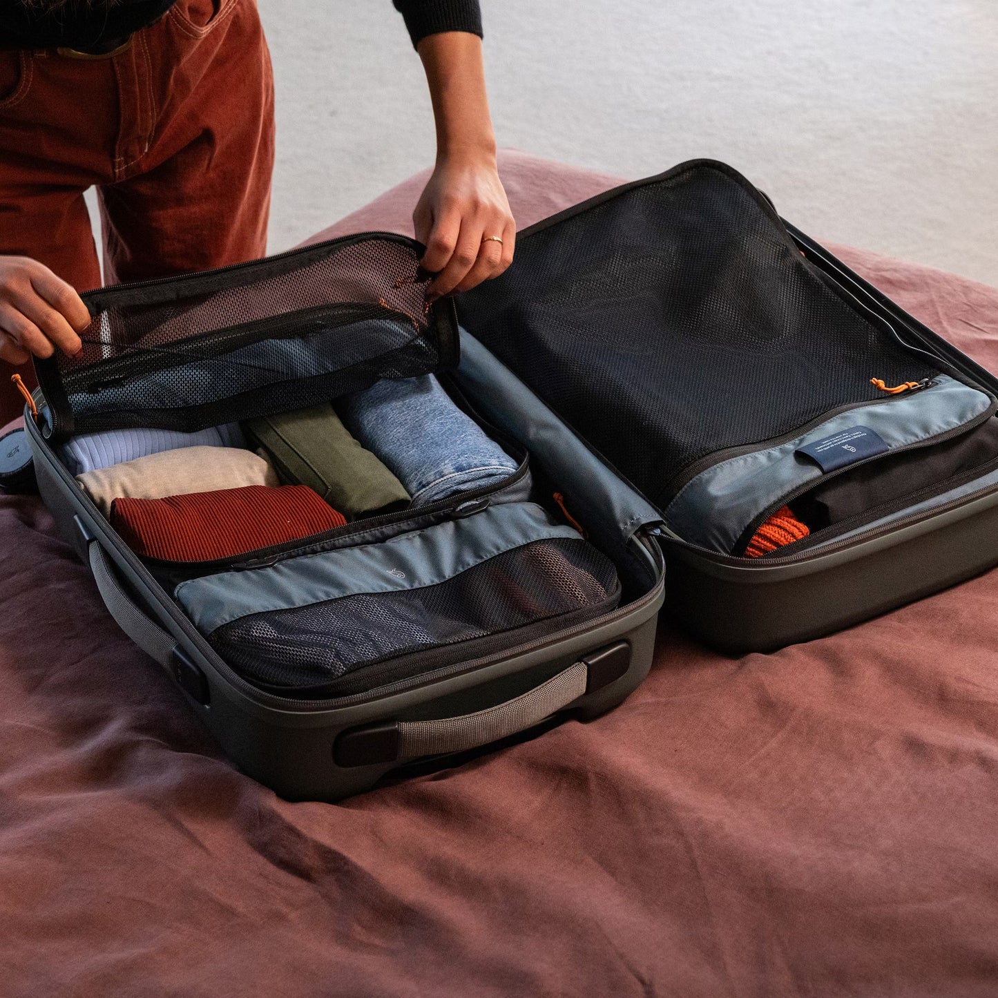 Bellroy Transit Carry-On Plus, Black