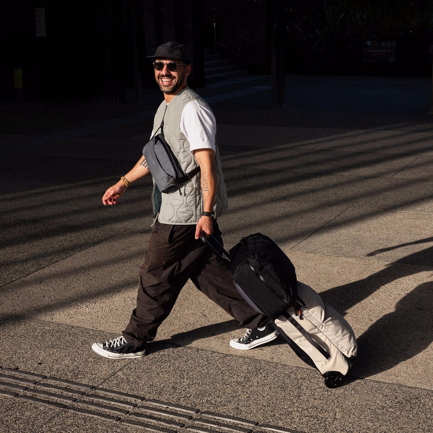 Bellroy Lite Carry On, Black