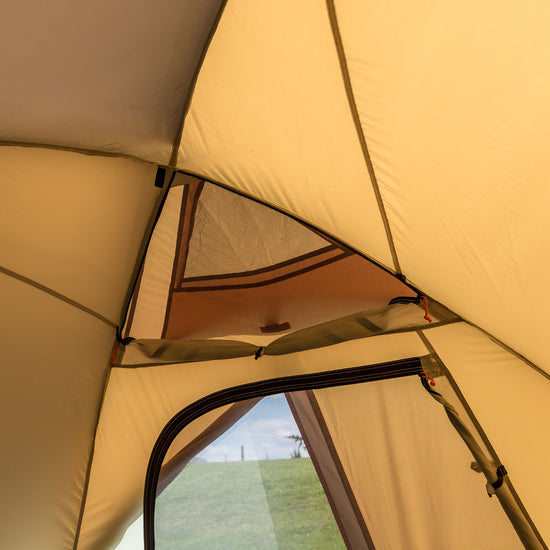 Snow Peak Amenity Dome M, Entry