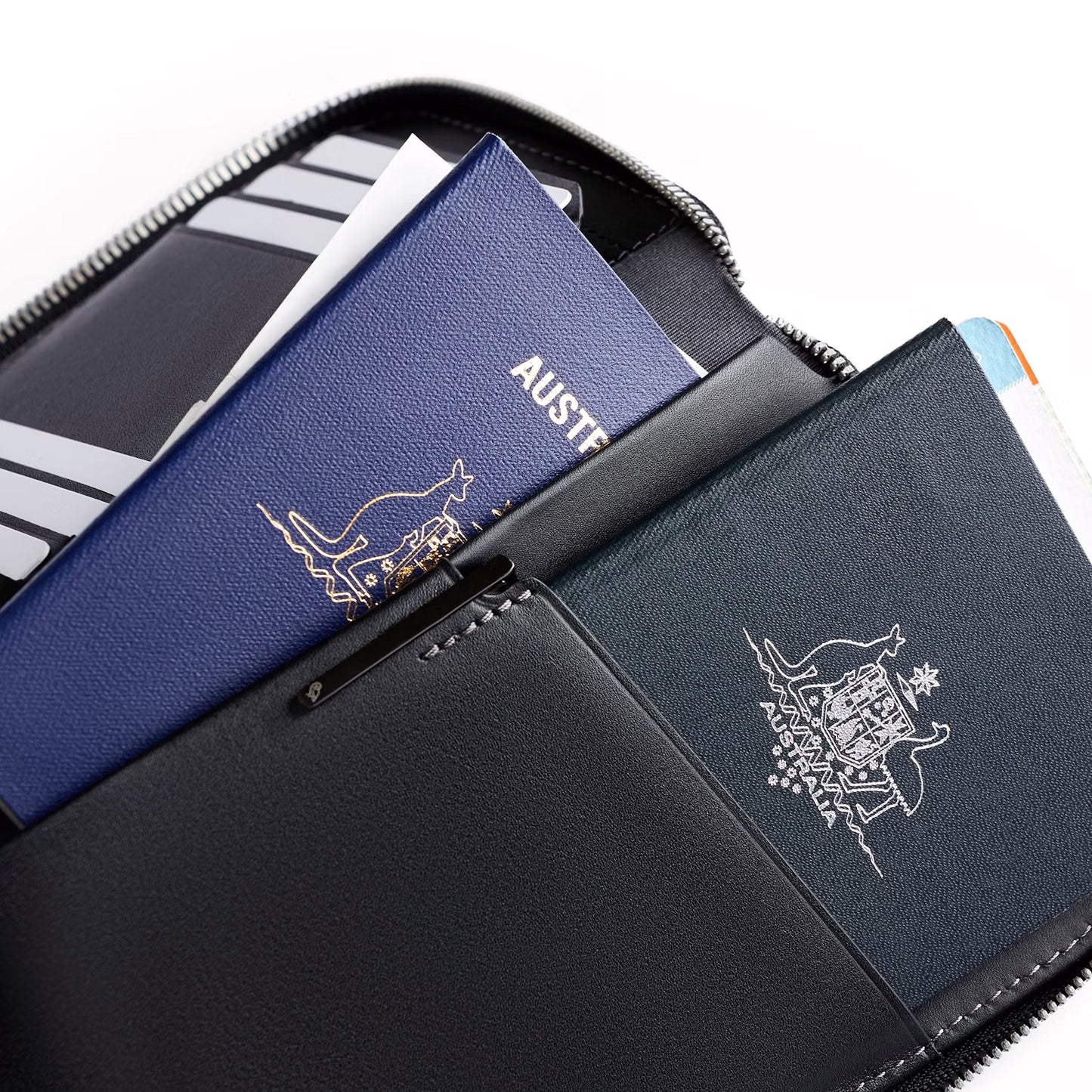 Bellroy Travel Folio (Second Edition), Black