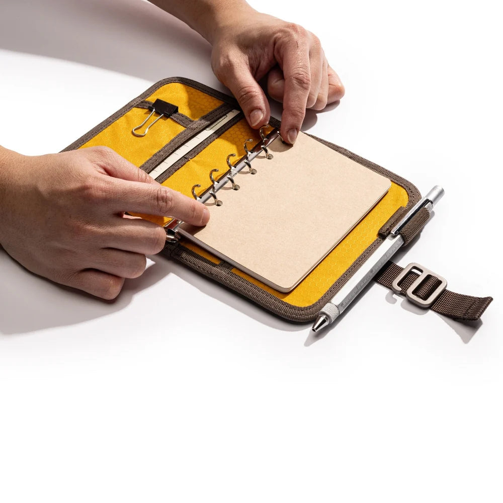 Lochby Field Binder A7, Brown