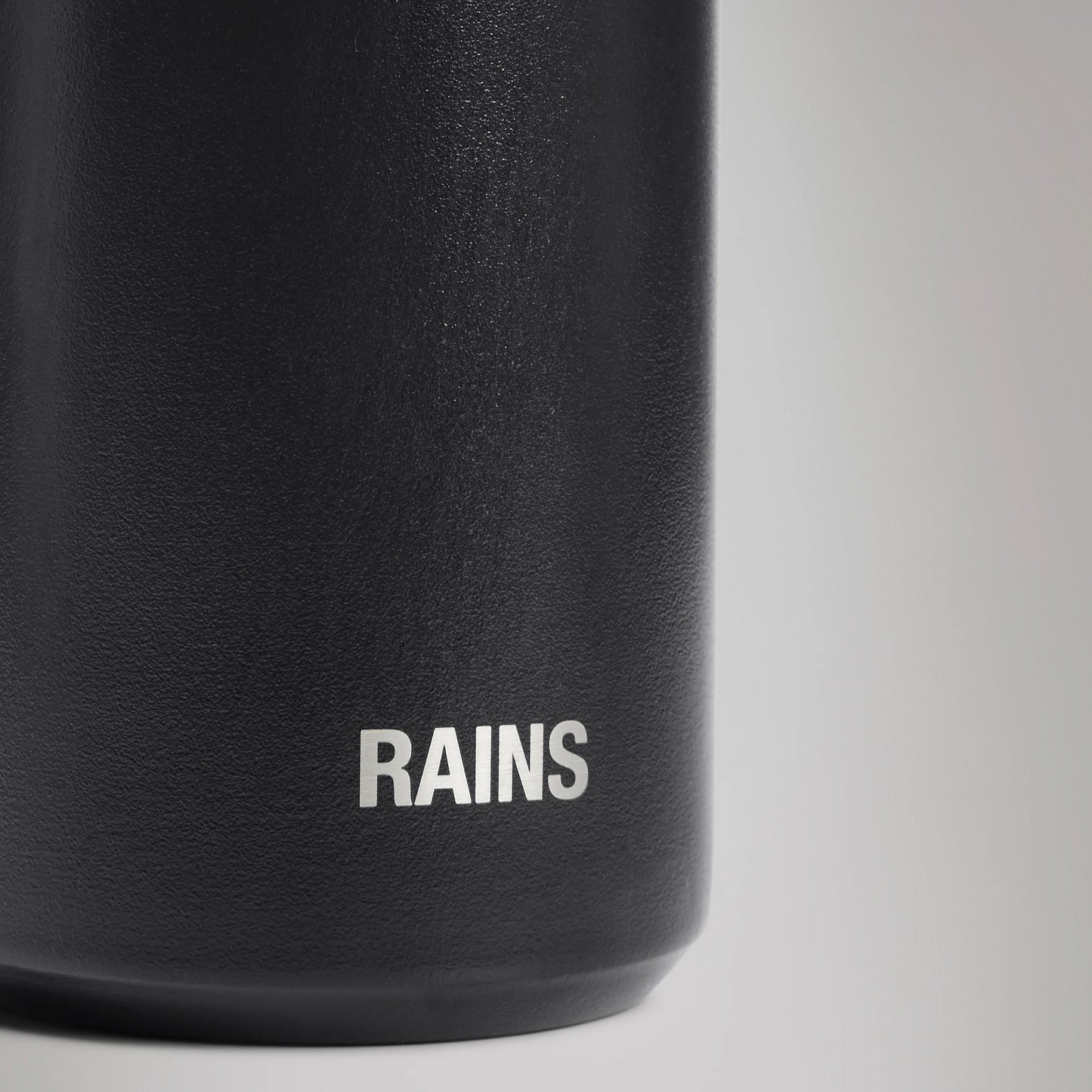 Rains Insulated Flask 500ml, Black