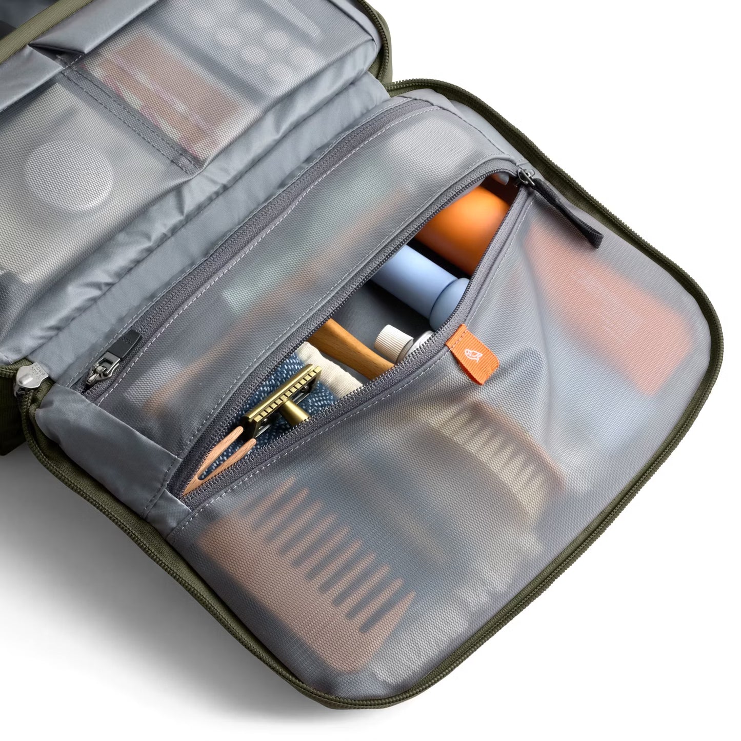 Bellroy Hanging Toiletry Kit Plus, Sea Kelp