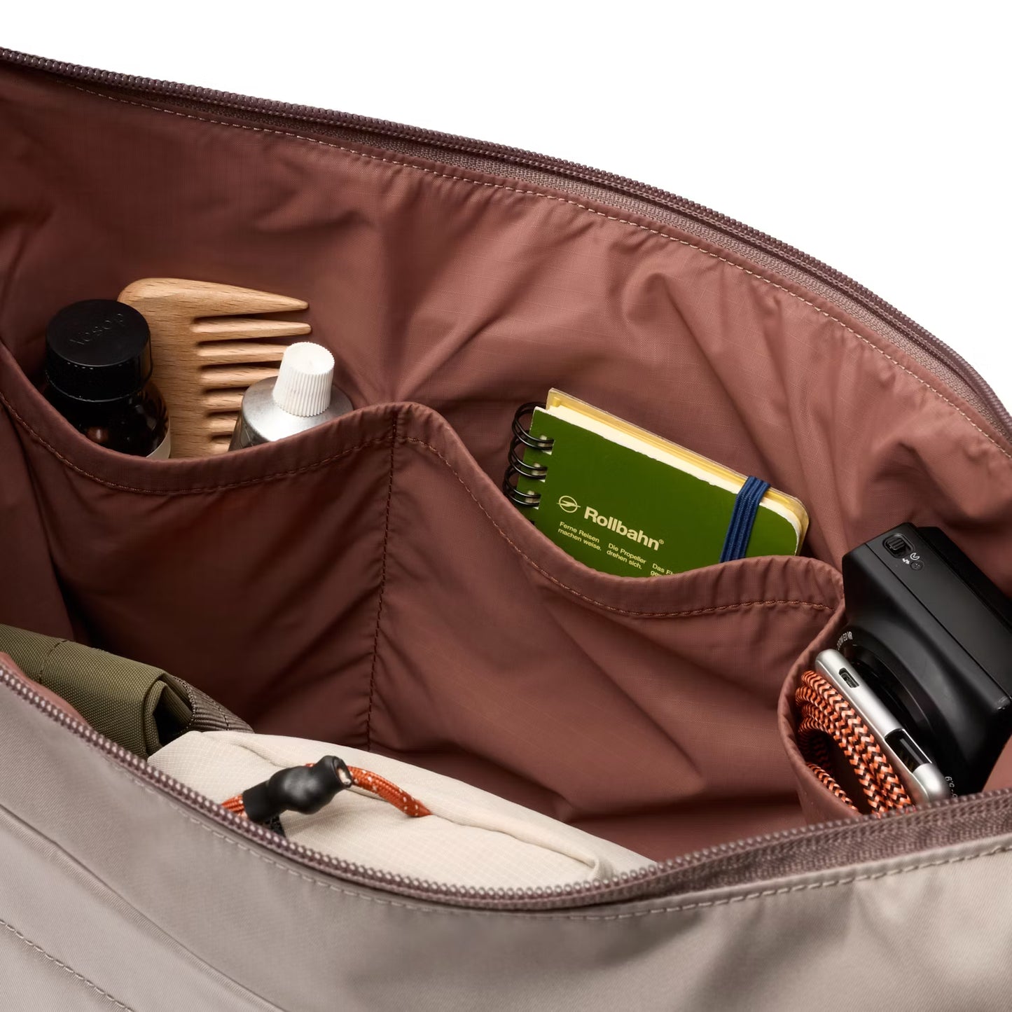 Bellroy Laneway Crescent Bag 12L, Fawn
