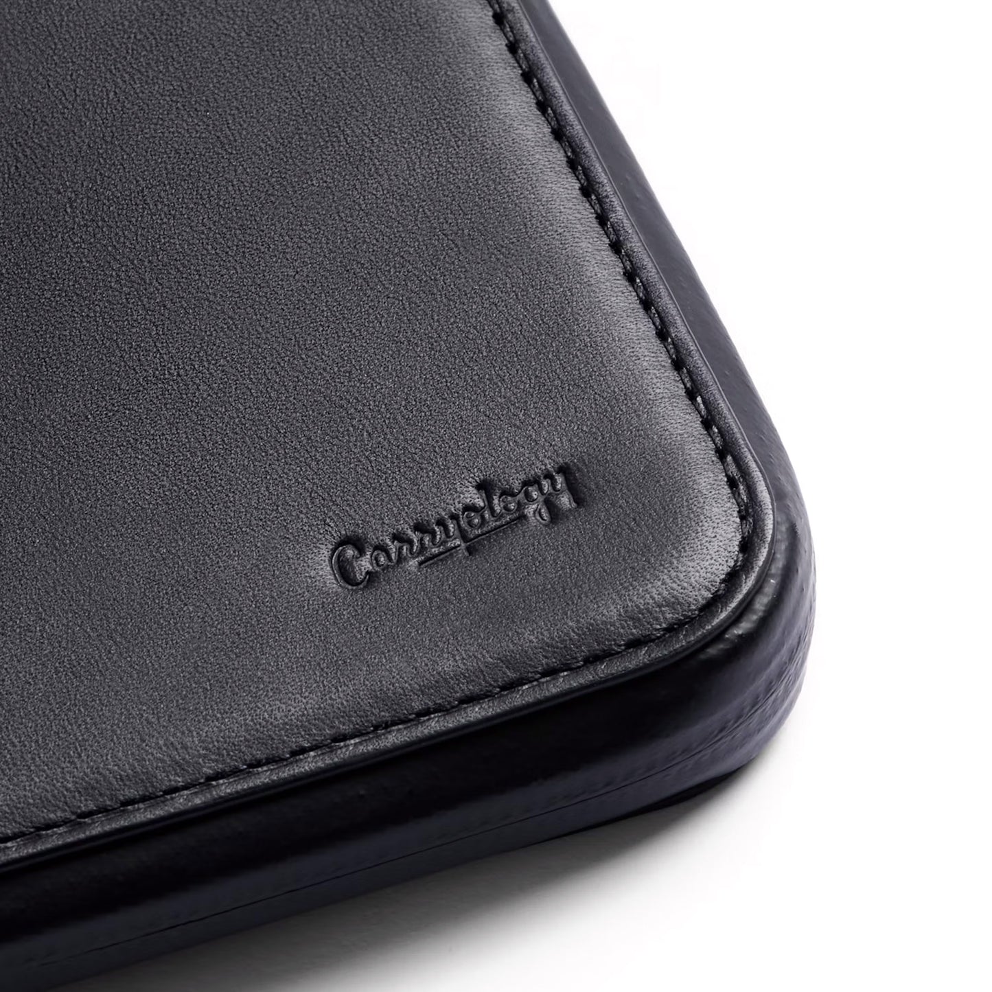 Bellroy Travel Folio Carryology Essentials Edition, Black Ash