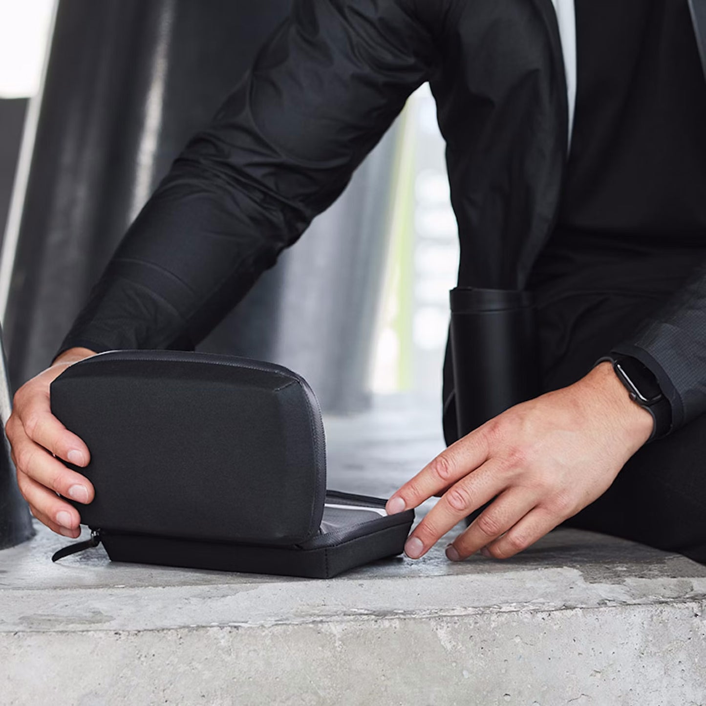 Bellroy Tech Kit Carryology Essentials Edition, Black Ash
