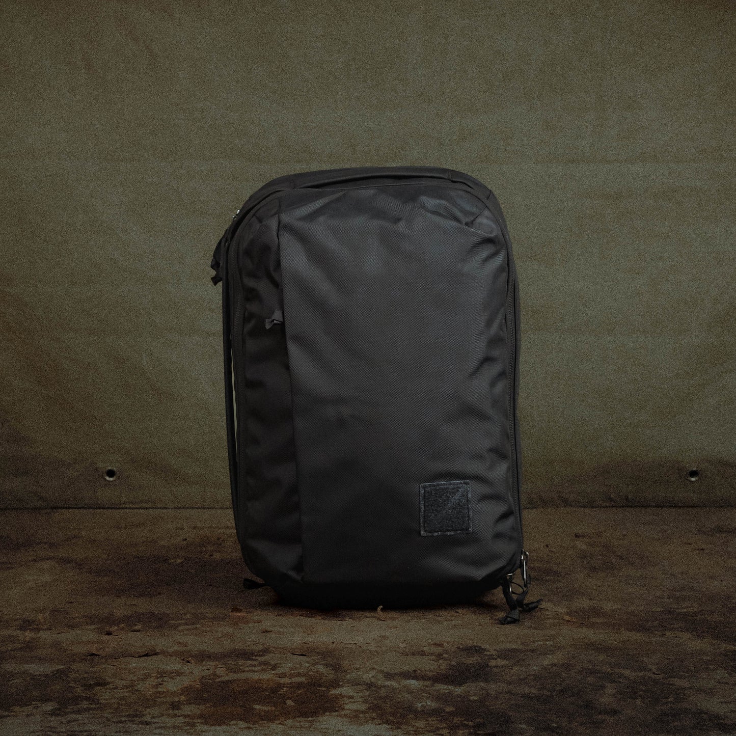 EVERGOODS Civic Panel Loader 16L, Solution Black