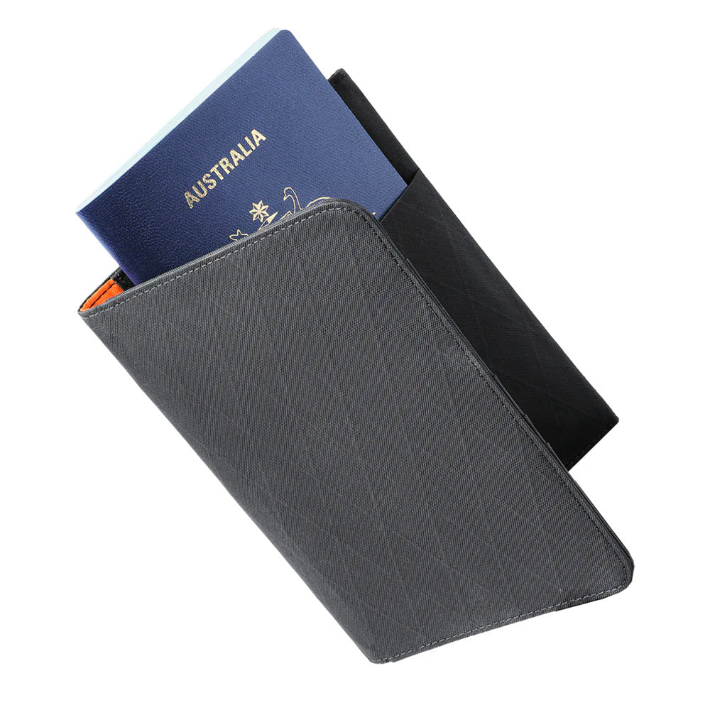 ALPAKA Ark Bifold Passport Wallet X-Pac® VX21, Black