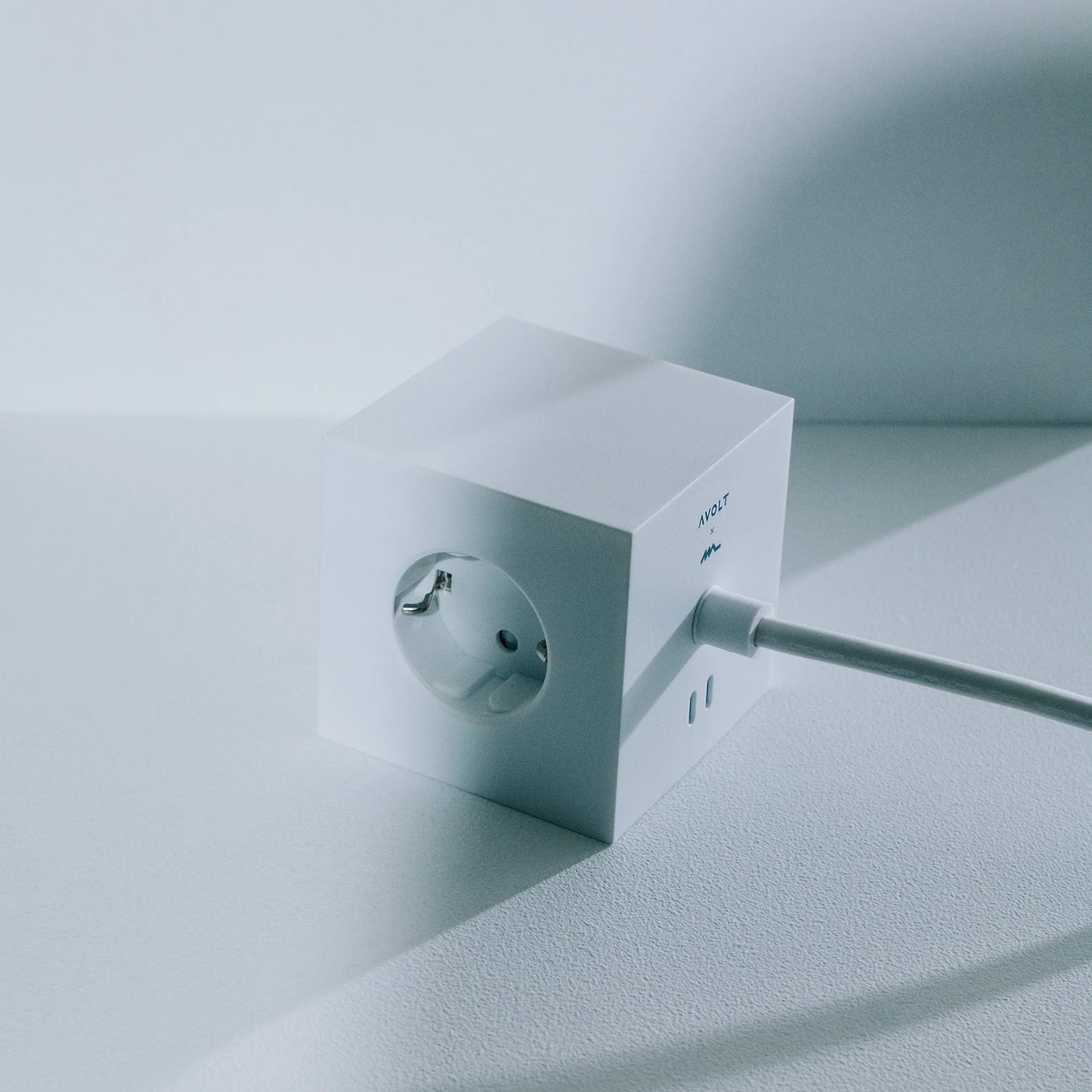 Avolt x Martinelli Luce Square 1 Skjøteledning USB-C 1.8M (30W), Opal White