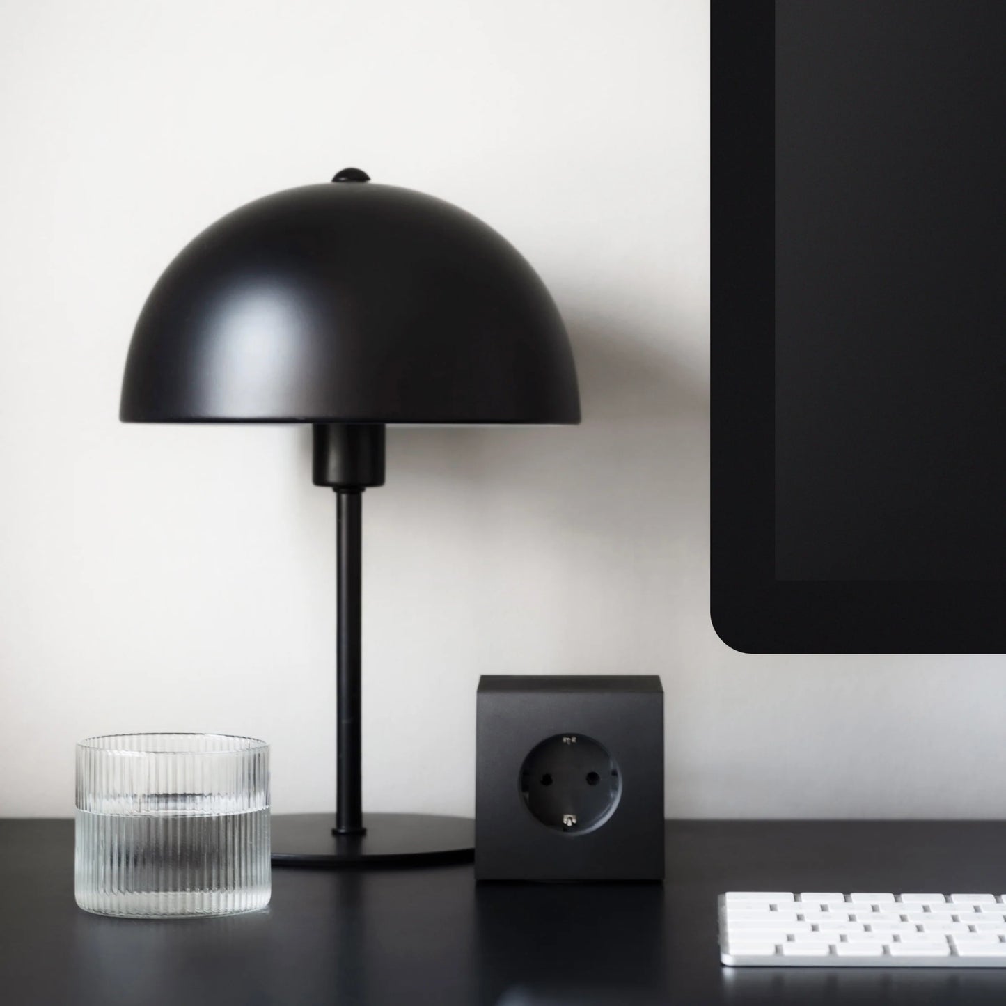 Avolt Square 1 Skjøteledning USB-C 1.8M (30W), Stockholm Black
