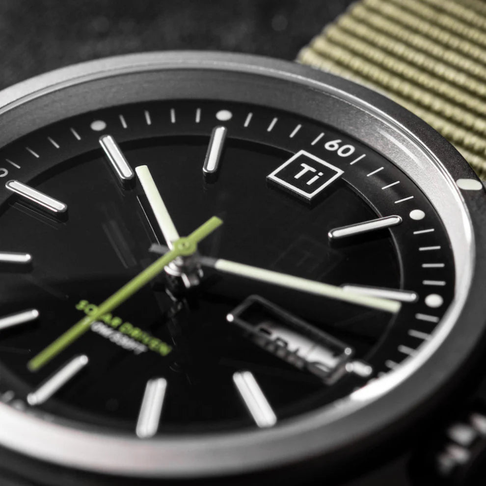 Big i Design Ti Field Watch Solar Driven, Stonewashed