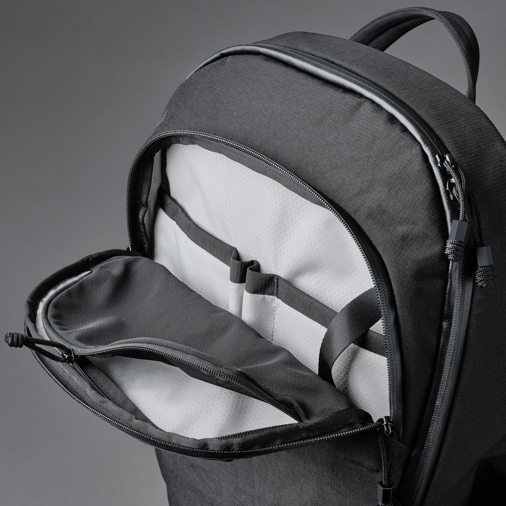ALPAKA Bravo Backpack 23L Axoflux 400D, Black