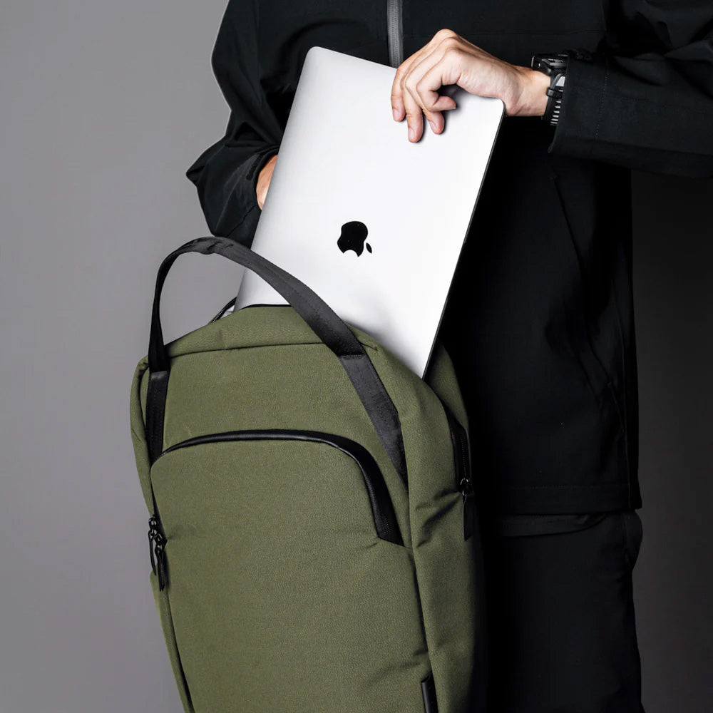 ALPAKA Bravo Totepack 300D, Army Green