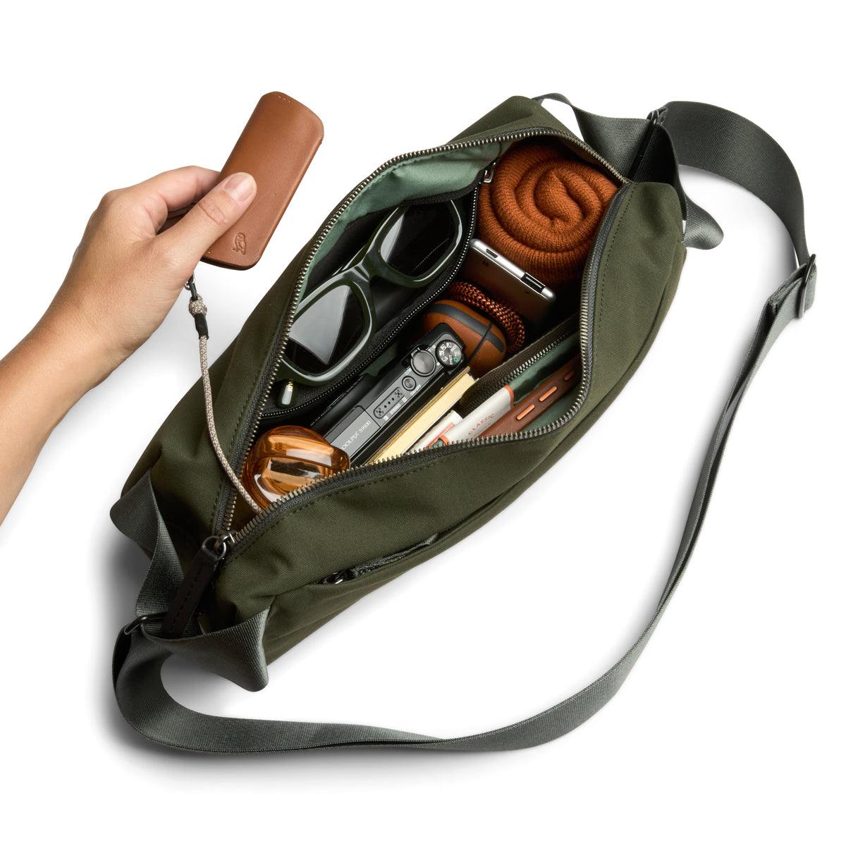 Bellroy Classic Sling 7L, Olive