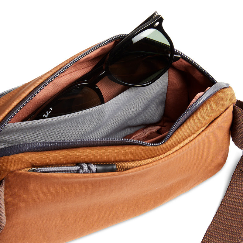Bellroy Venture Ready Sling 2.5L, Bronze