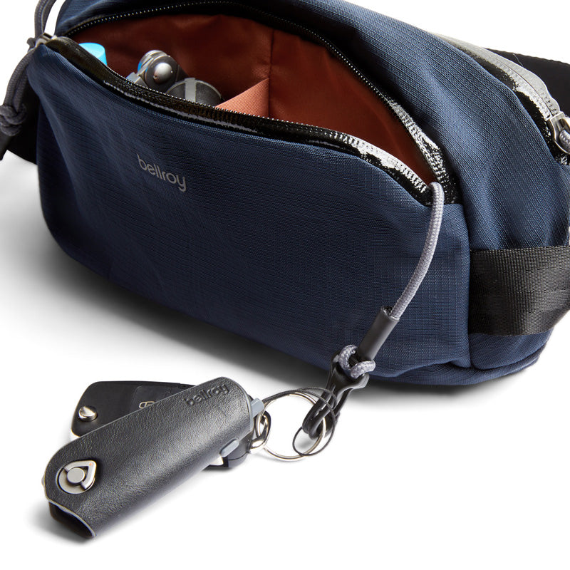 Bellroy Venture Ready Sling 2.5L, Night Sky