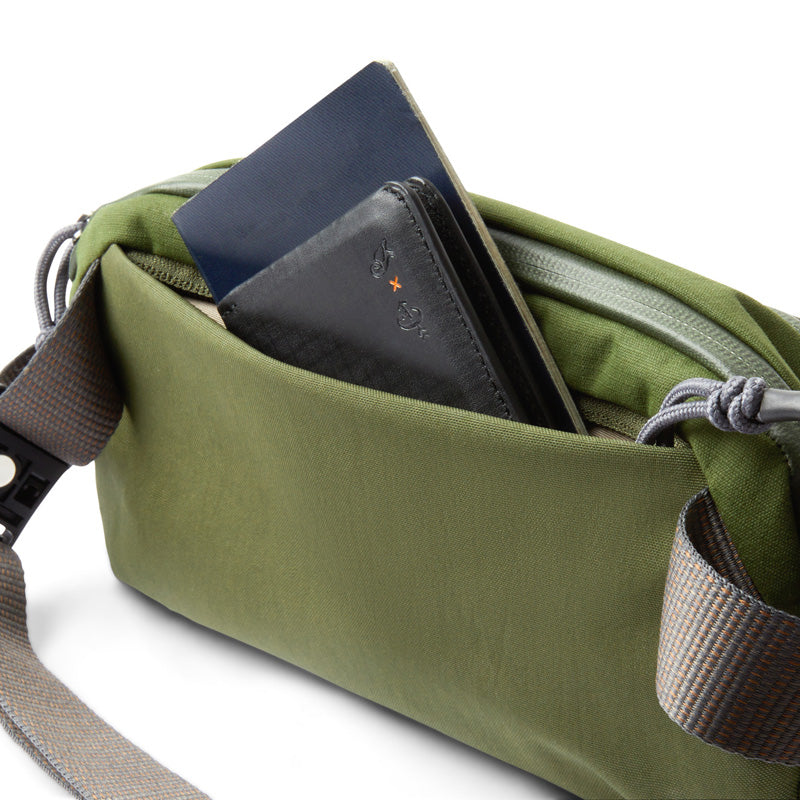 Bellroy Venture Ready Sling 2.5L, Ranger Green