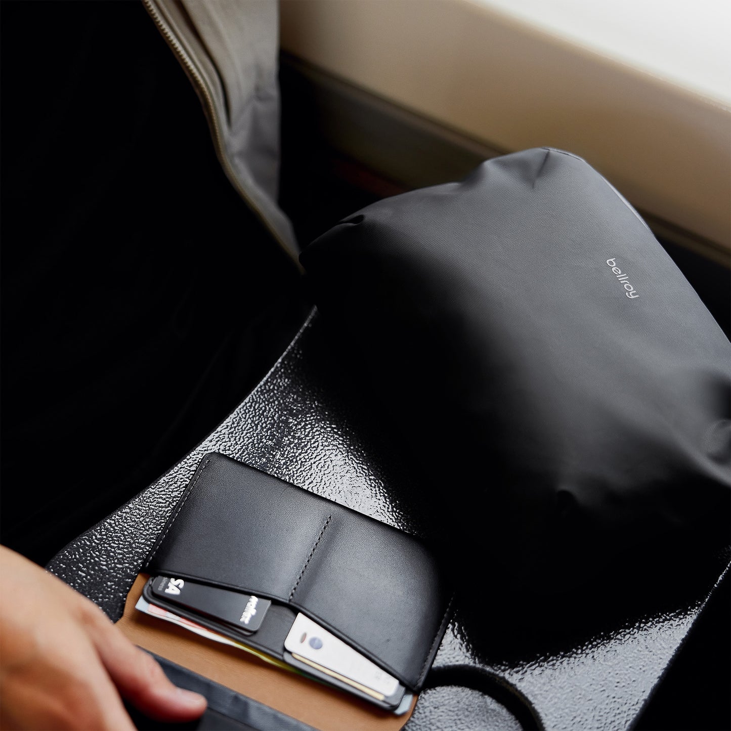 Bellroy Venture Travel Crossbody 3L, Jet Black