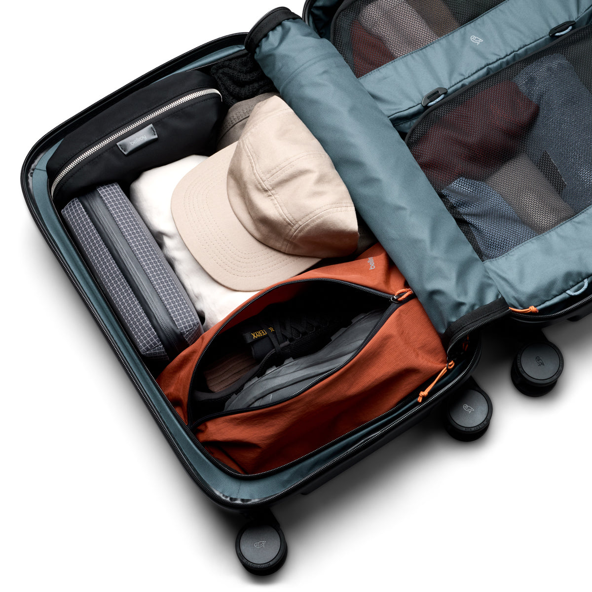 Bellroy Transit Carry-On, Chalk