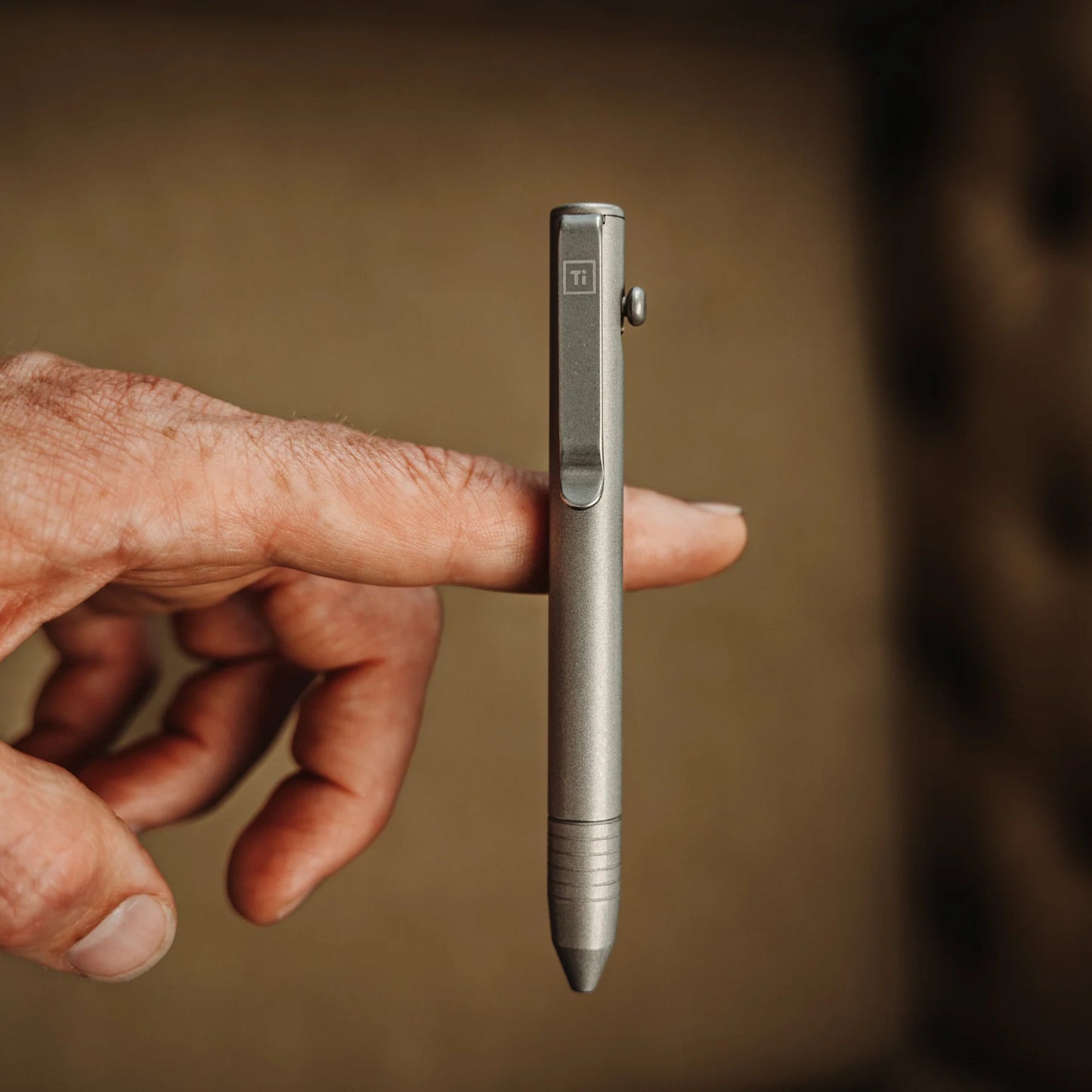 Big i Design Base Line Bolt Action Pen Titanium, Stonewashed