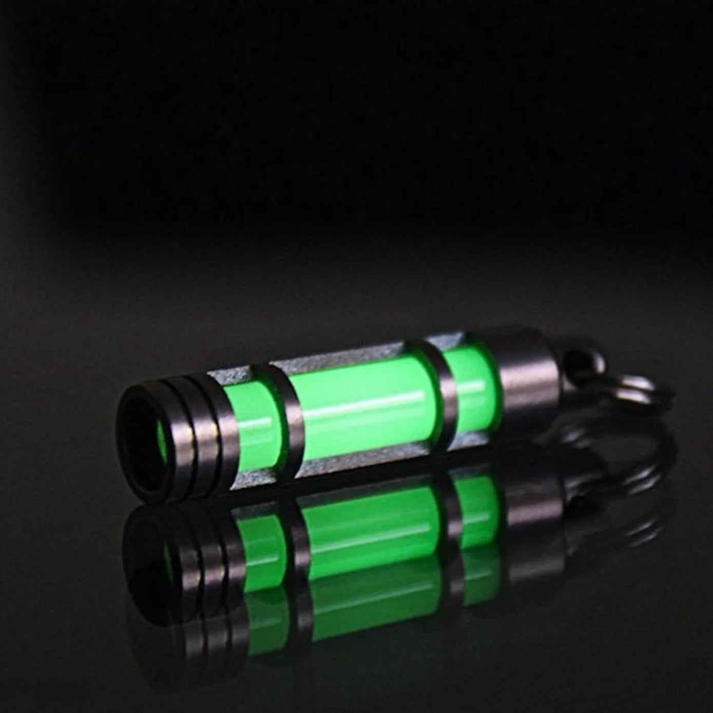 TEC-Accessoires TEC-T3 Titanium Embrite™ Glow Fob