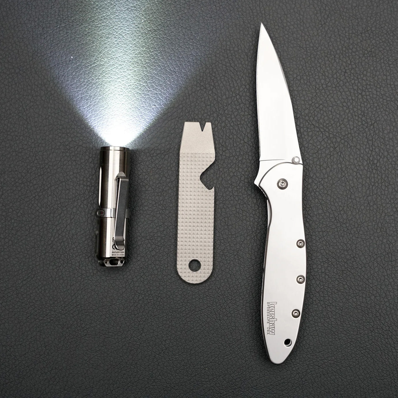 Daily Carry Co HandyPry Titanium Pry Bar