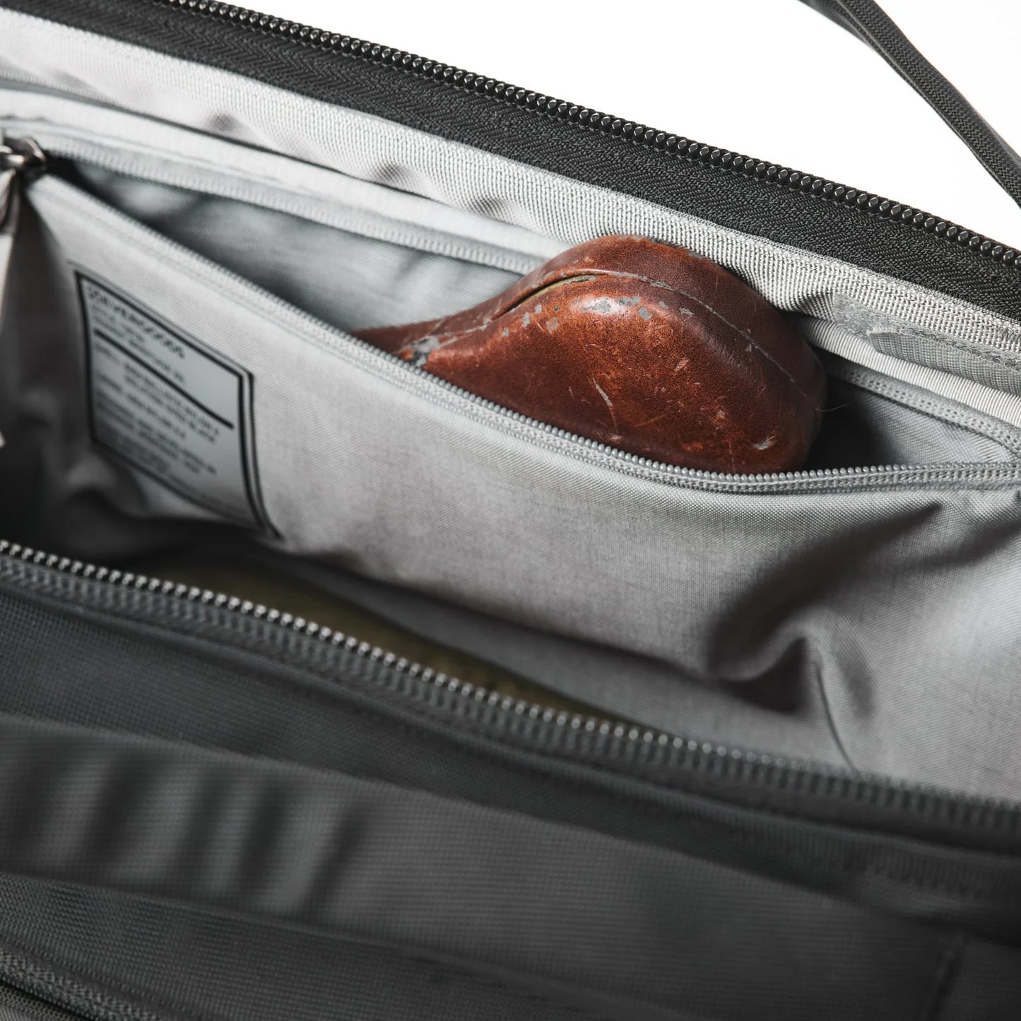 EVERGOODS Transit Briefcase 20L, Solution Black