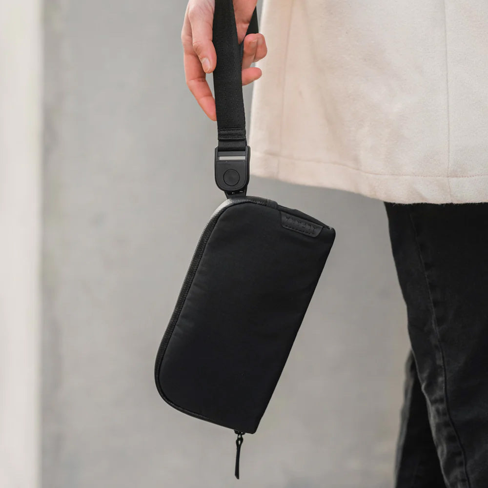 ALPAKA Flight Pouch Axoflux 210D, Black