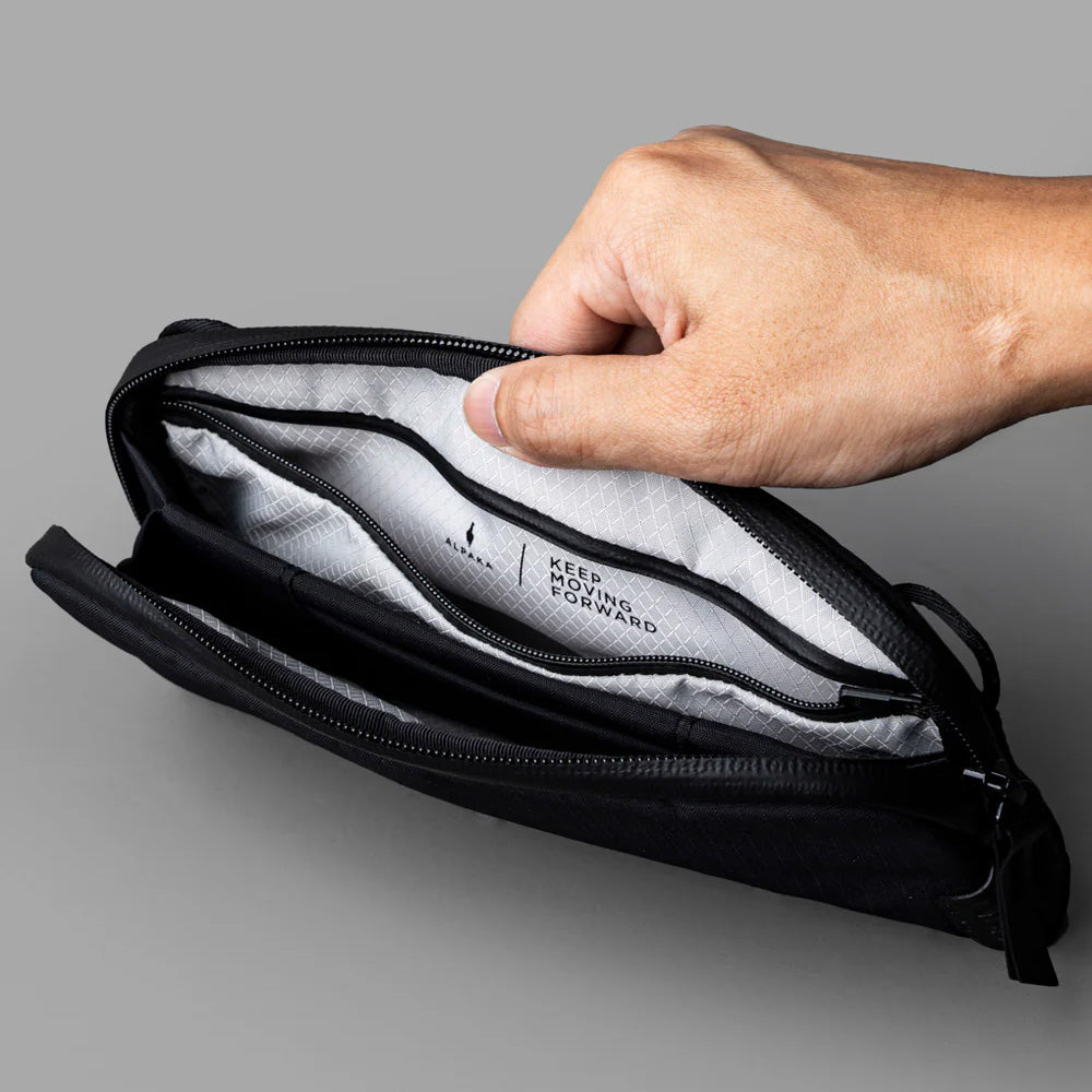ALPAKA Flight Pouch Axoflux 210D, Black