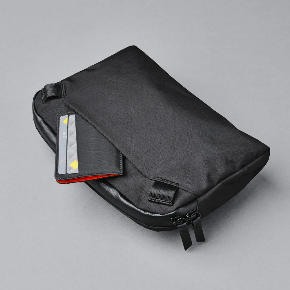 ALPAKA Flight Sling 210D 2L, Black
