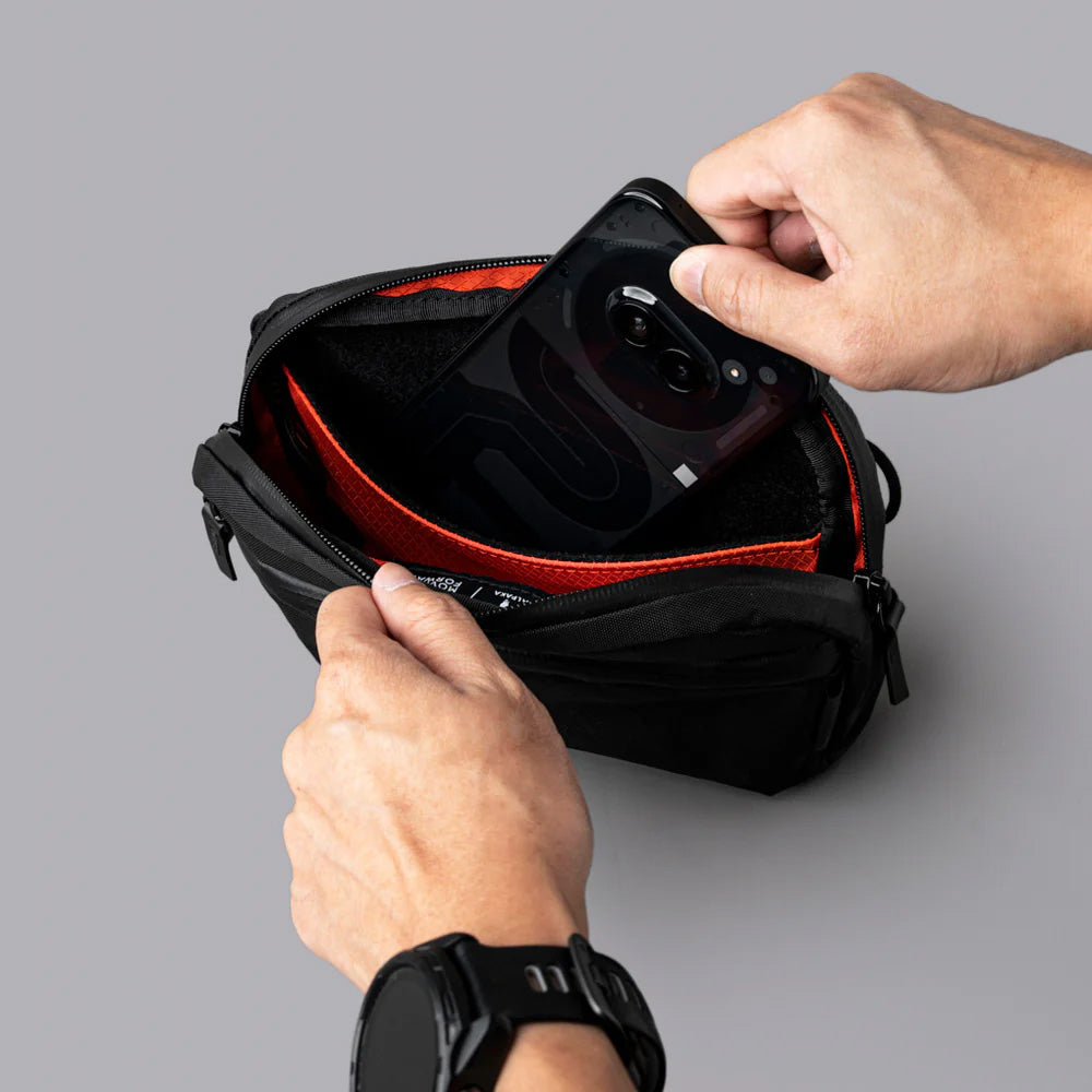 ALPAKA Flight Sling X-Pac VX42 1L, Black