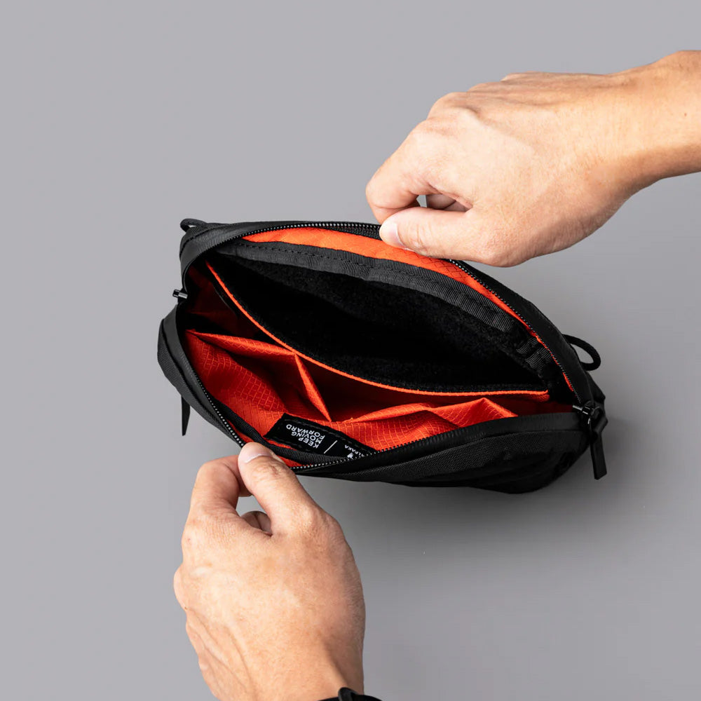 ALPAKA Flight Sling X-Pac VX42 1L, Black