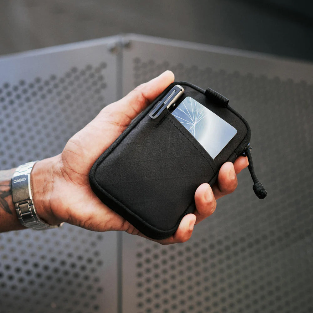 ALPAKA HUB Pouch Pro Axogrid 300D, Black