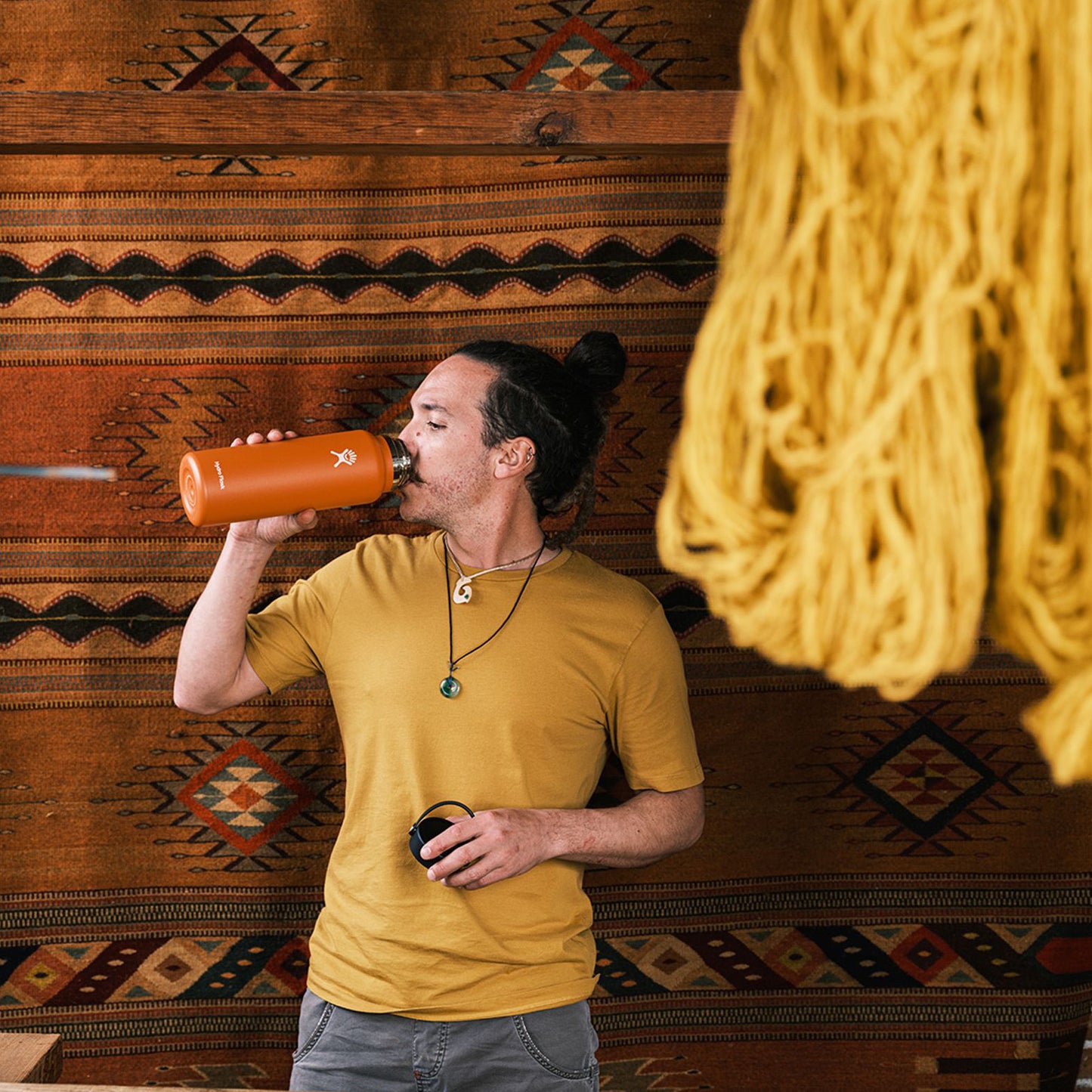 Hydro Flask Wide Mouth Bottle Flex Cap 40oz, Black