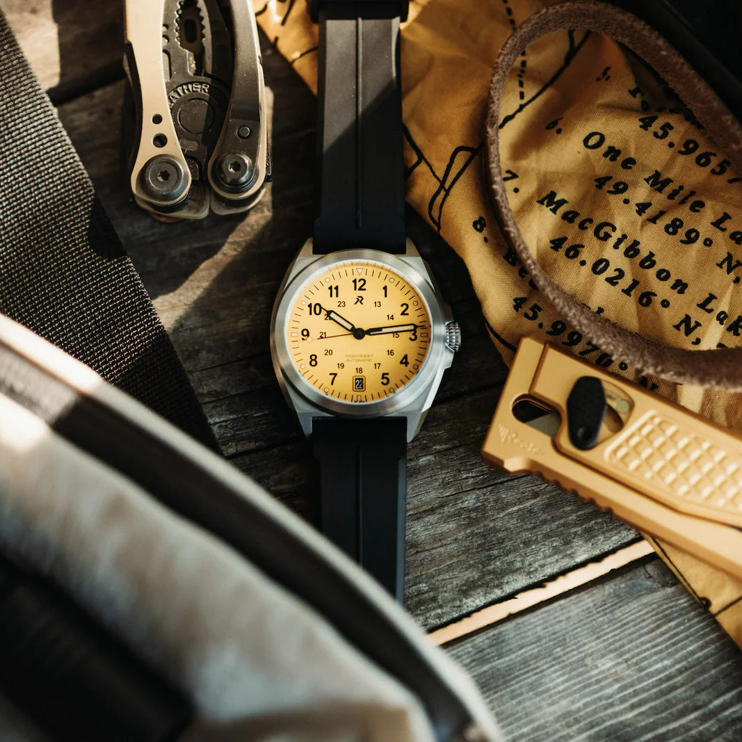RZE Watches VALOUR 38, Medallion Yellow