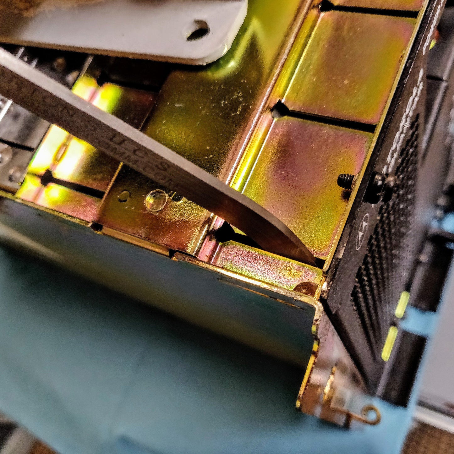 CountyComm Norton's U.C.S. Universal Cleaning Stick, Neon Green