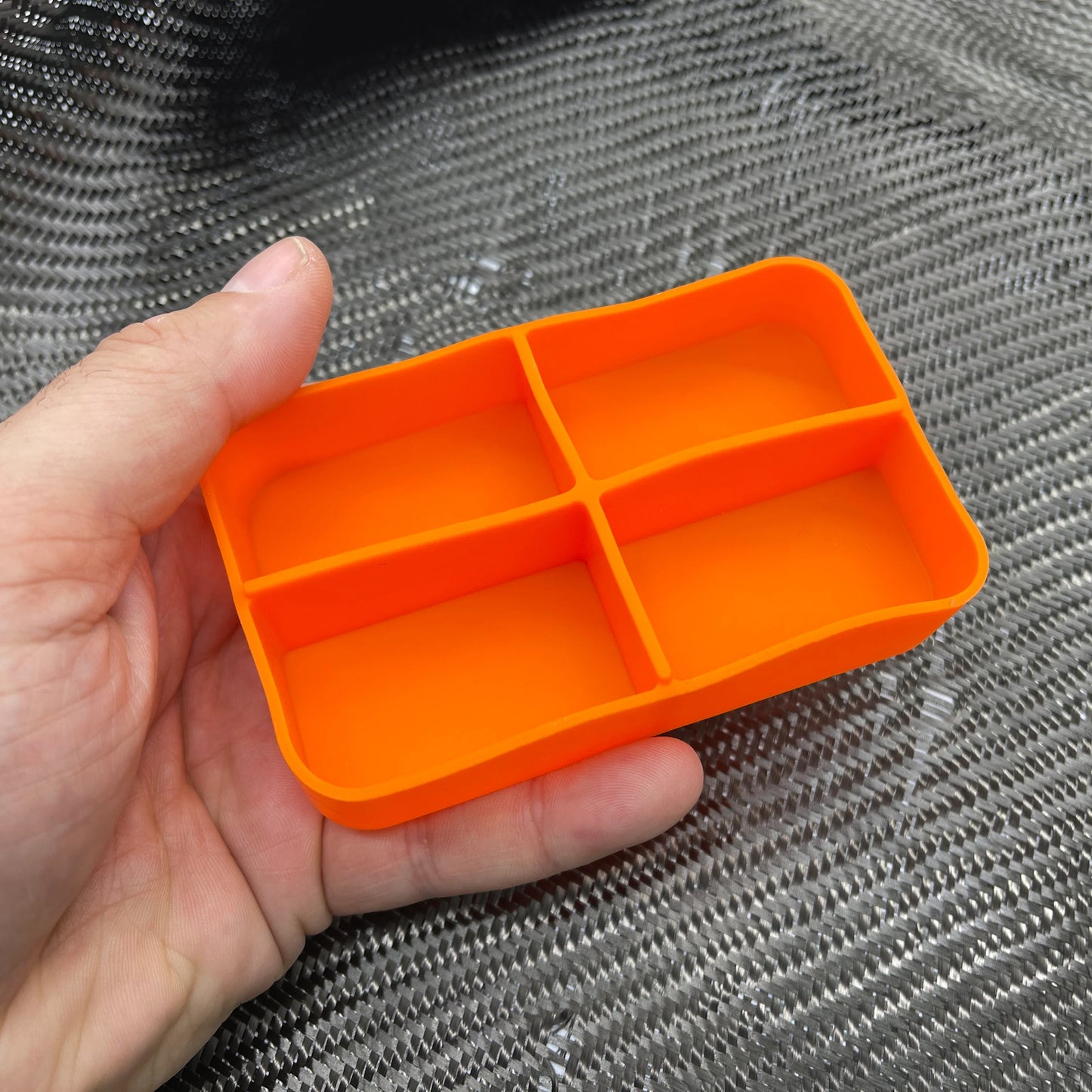 County Comm BIG Industrial Strength Survival Food Grade Tins, Orange Silicone Divider (Only)