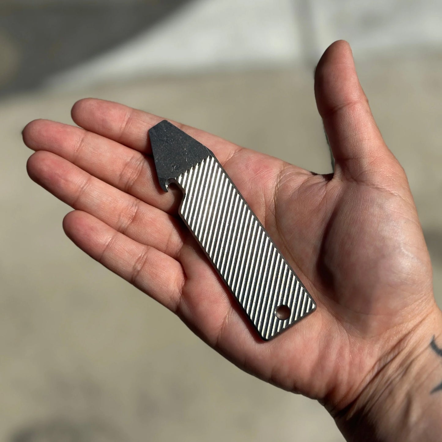 CountyComm Groove PryX Tactical Gentleman's Titanium MultiTool