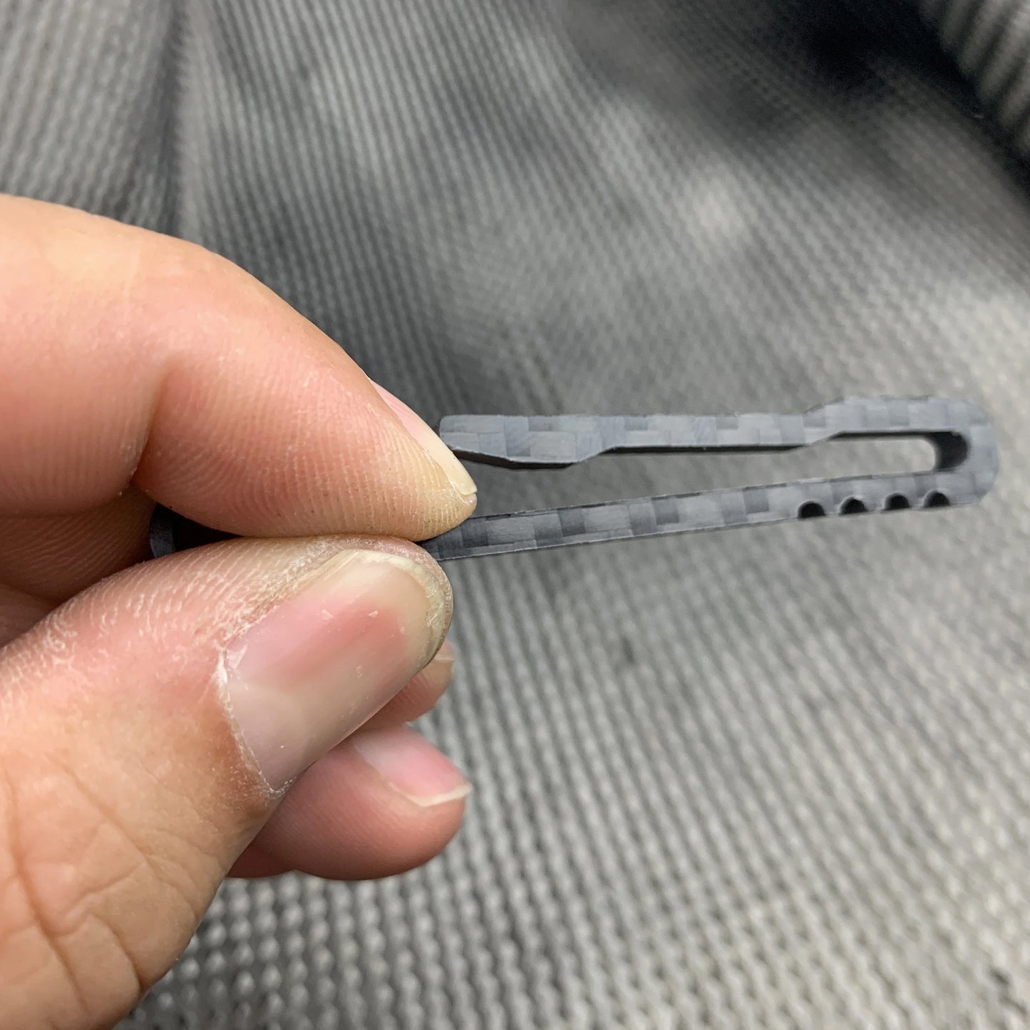 CountyComm Carbon Fiber Key Amigo Clip