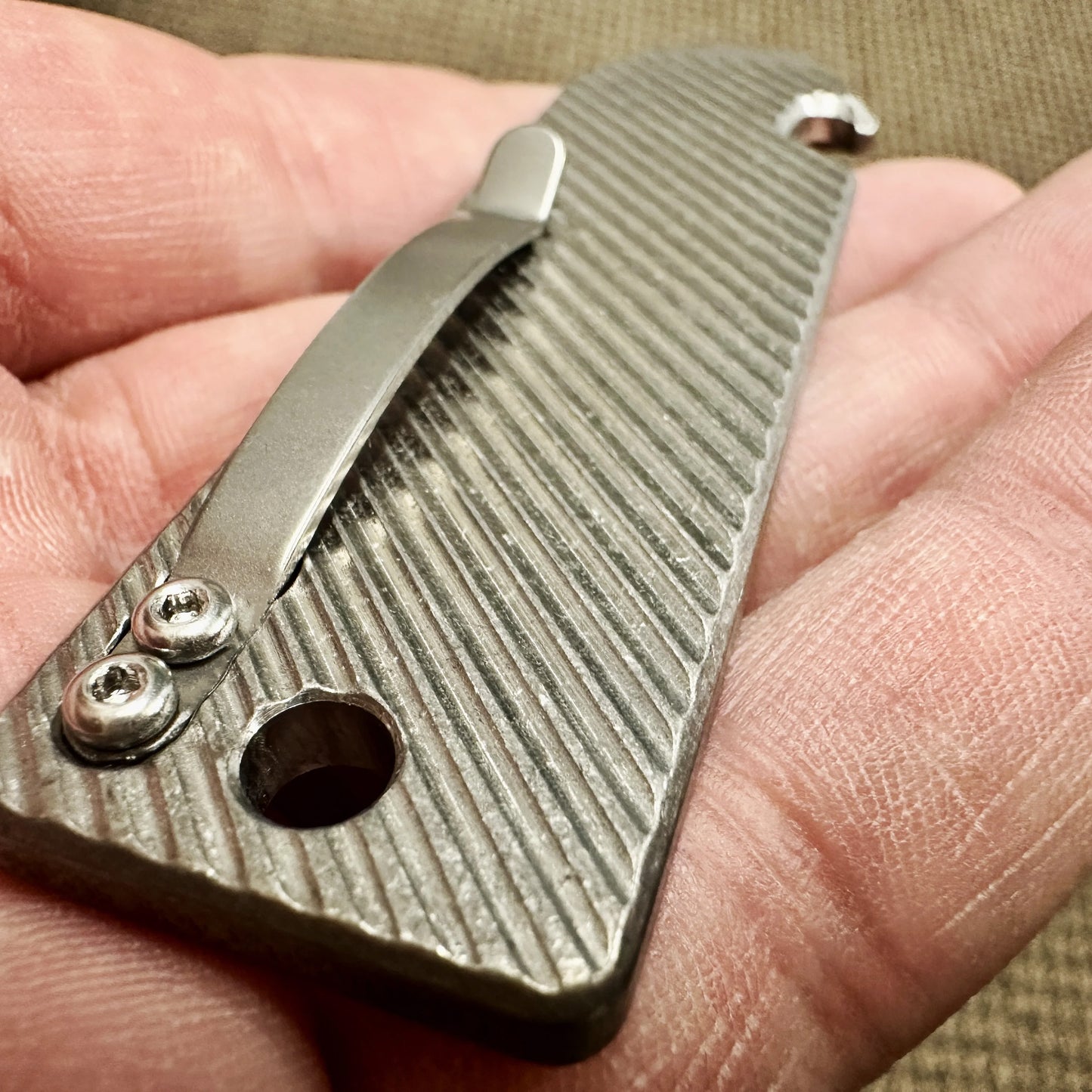 CountyComm Groove PryX Tactical Gentleman's Titanium MultiTool