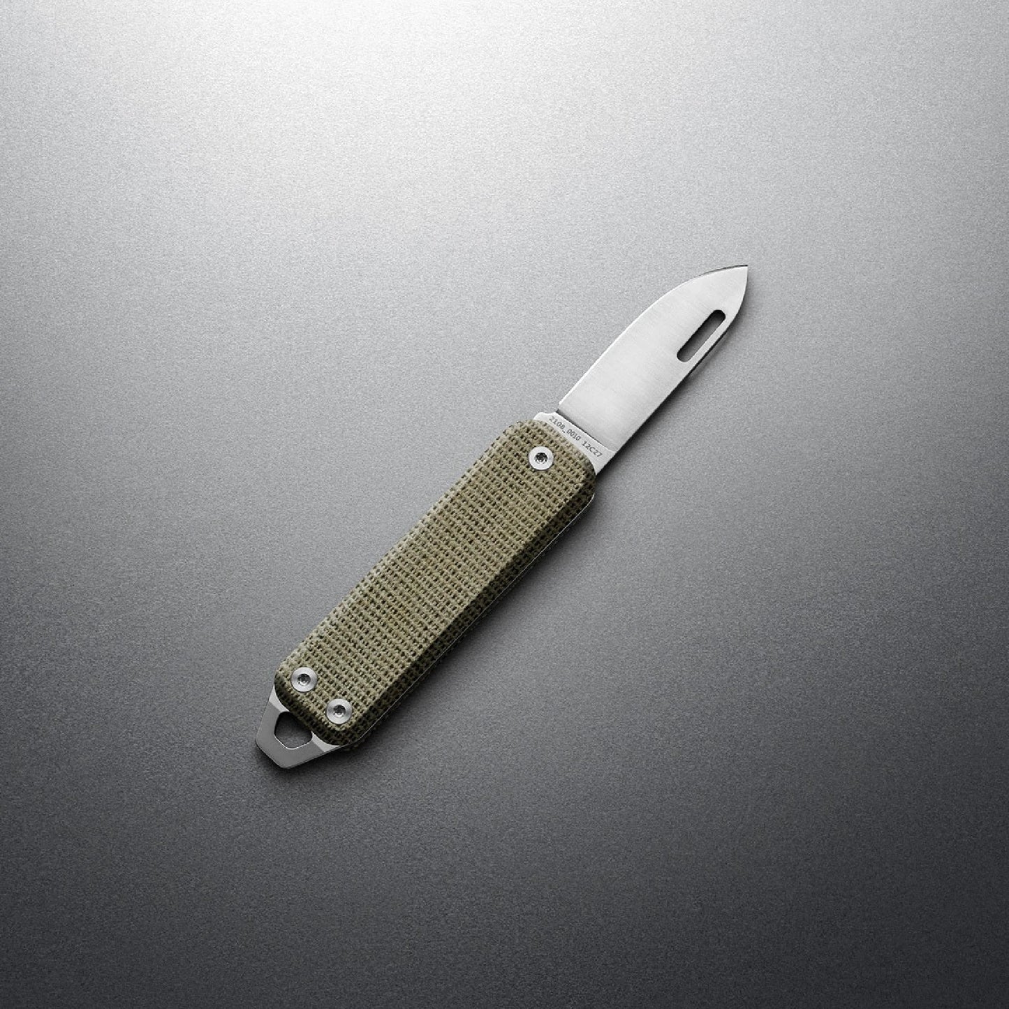 The James Brand The Elko Micarta Straight, OD Green/Stainless