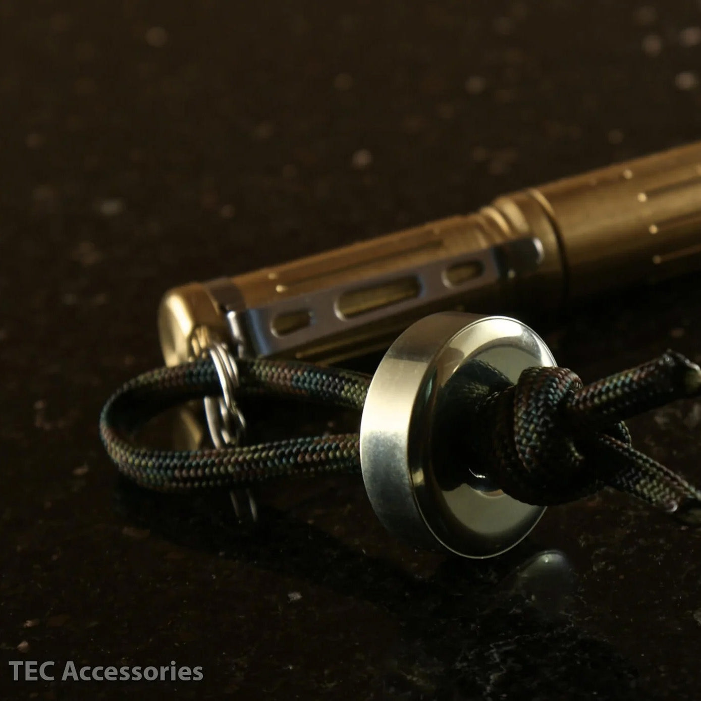 TEC-Accessoires R1 Lanyard Bead, Natural Titanium