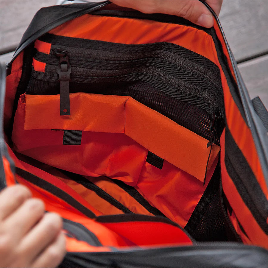 Code of Bell Apex Liner Pro 2+1 Way Shoulder Bag, Pitch Black
