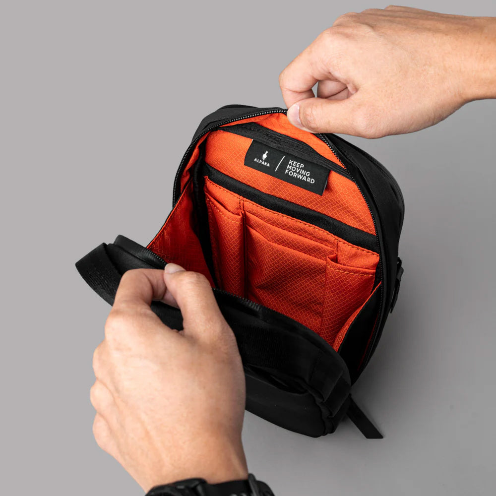 ALPAKA Metro Sling V2 X-Pac VX42, Black