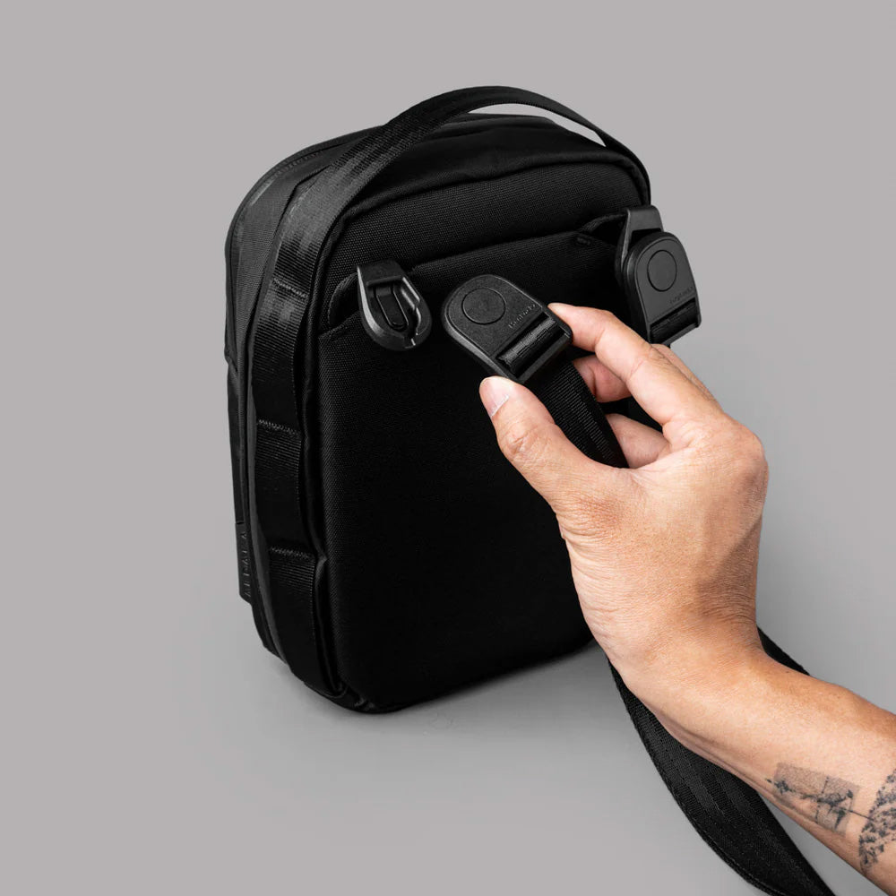 ALPAKA Metro Sling V2 X-Pac VX42, Black